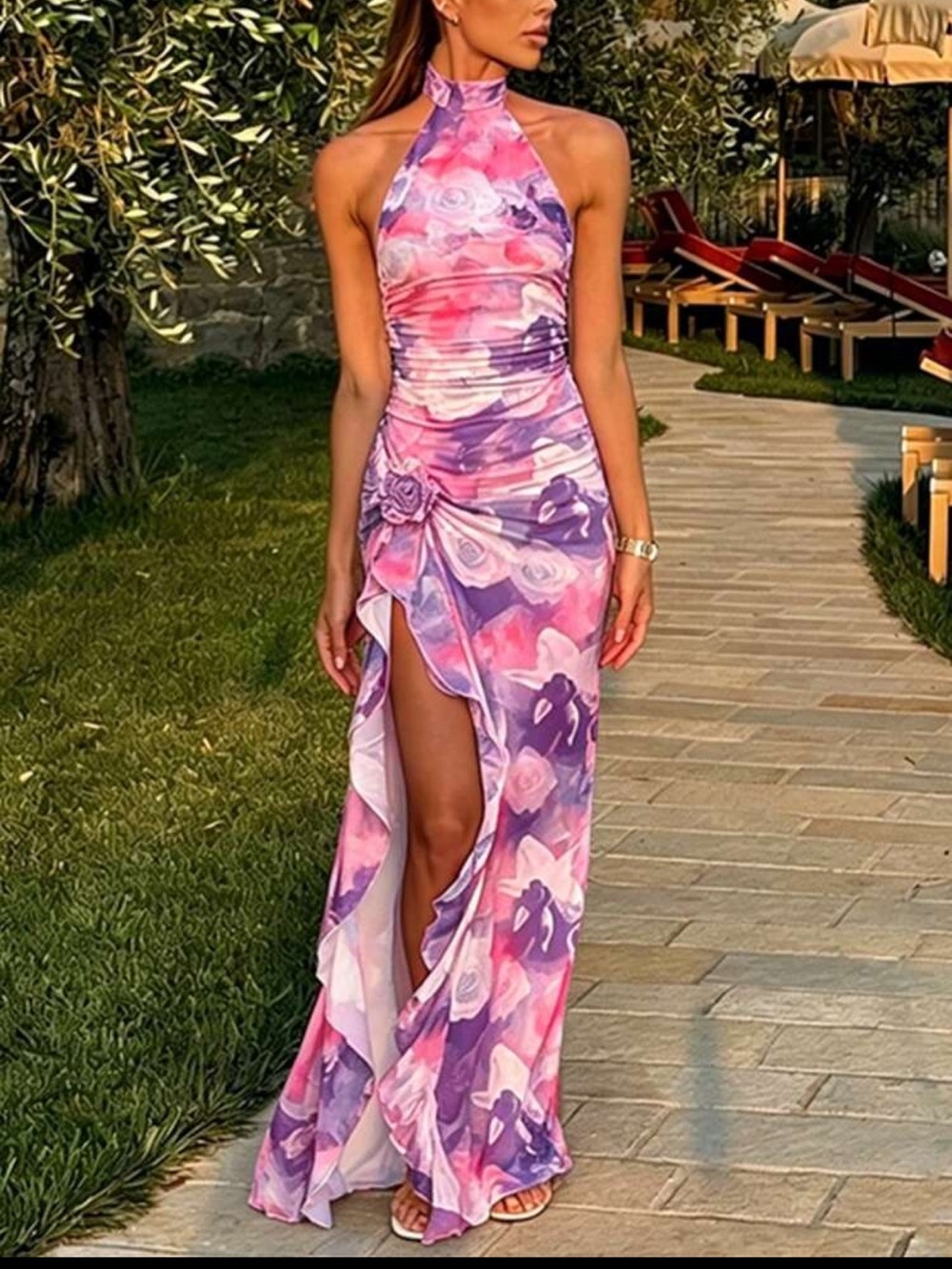 Feminine Flair Floral Halter Ruffle Maxi Dress NEW 🏷️